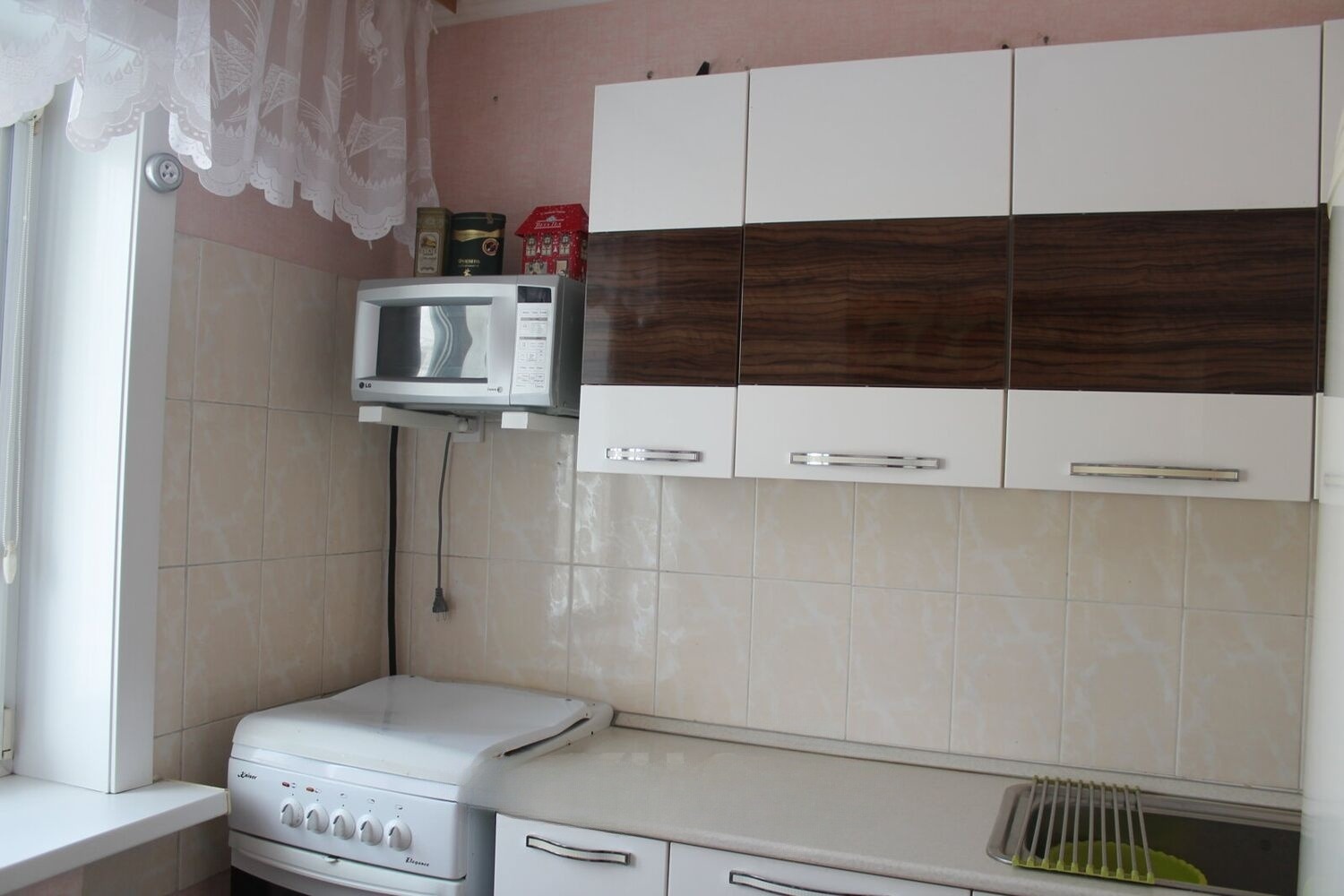 Сдам квартиру, 3 комнаты, хрущевка, 54 м², этаж: 2/3