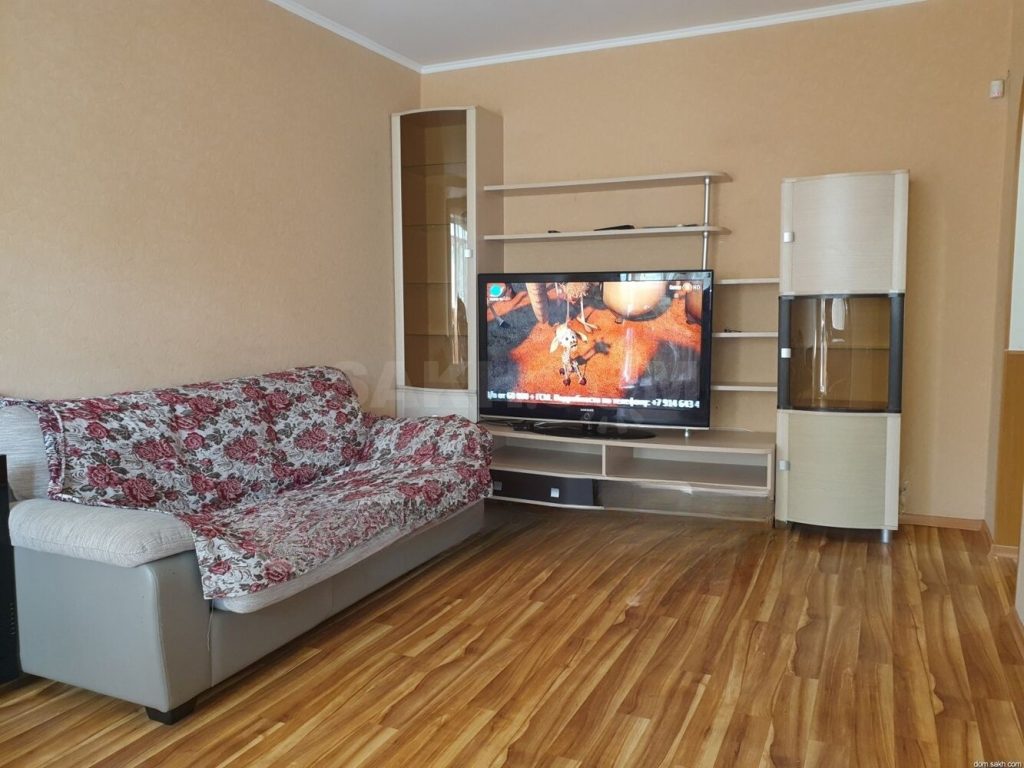 Сдам квартиру, 3 комнаты, брежневка, 62 м², этаж: 2/5