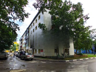 Продам квартиру, 3 комнаты, брежневка, 57 м², этаж: 2/5