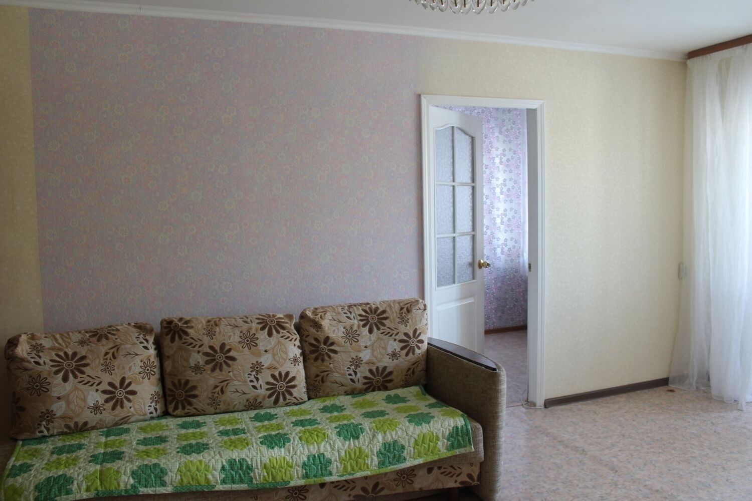 Сдам квартиру, 3 комнаты, хрущевка, 54 м², этаж: 2/3