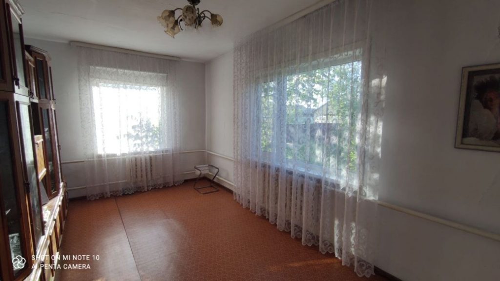 Продам дом, 4 комнаты, 118 м², этажей: 1, участок: 10 соток в собственности