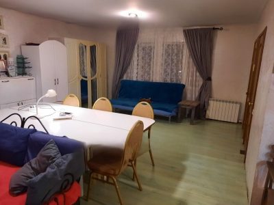 Продам дом, 7 комнат, 160 м², этажей: 2, участок: 15,3 сотки в собственности