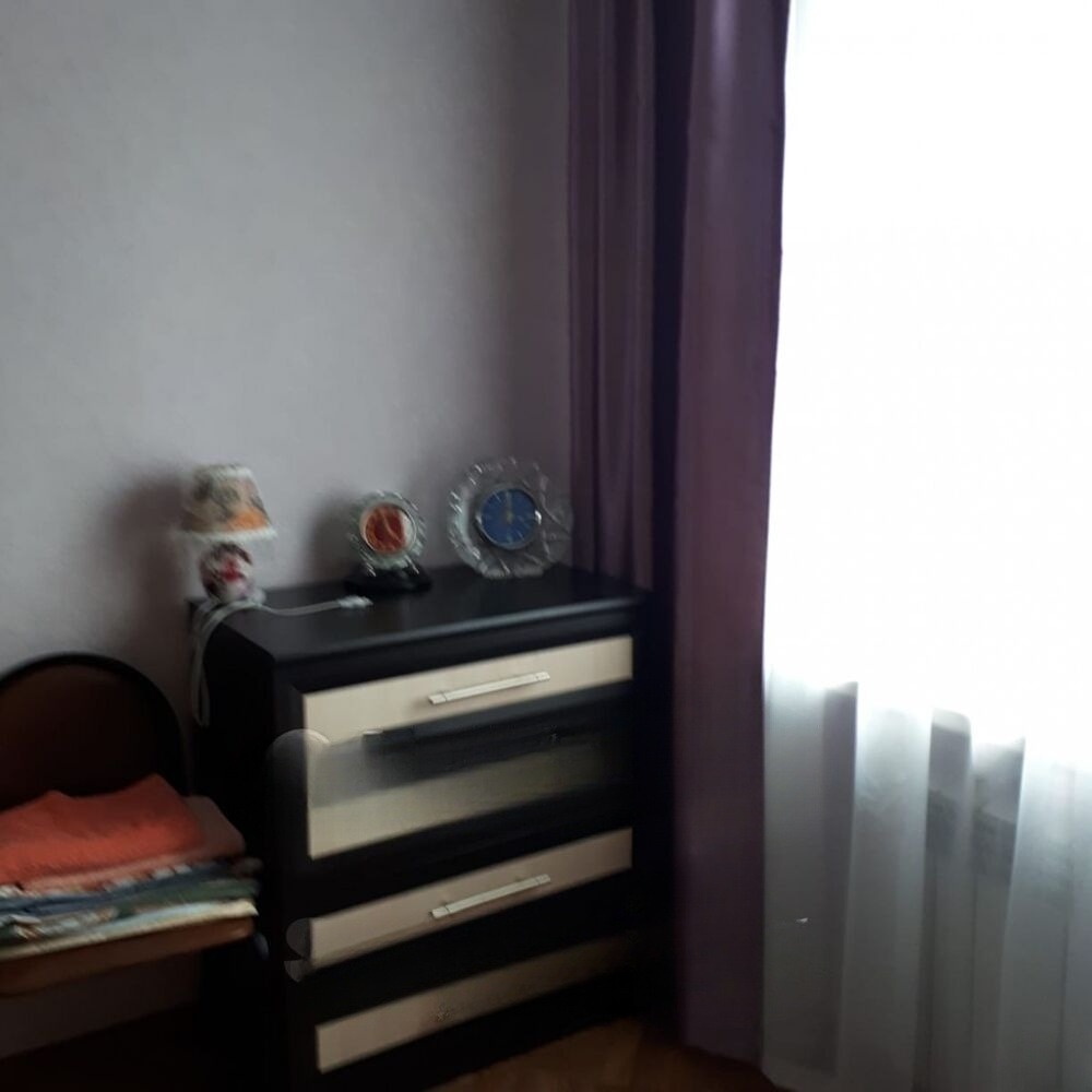 Сдам квартиру, 2 комнаты, 48 м², этаж: 4/4