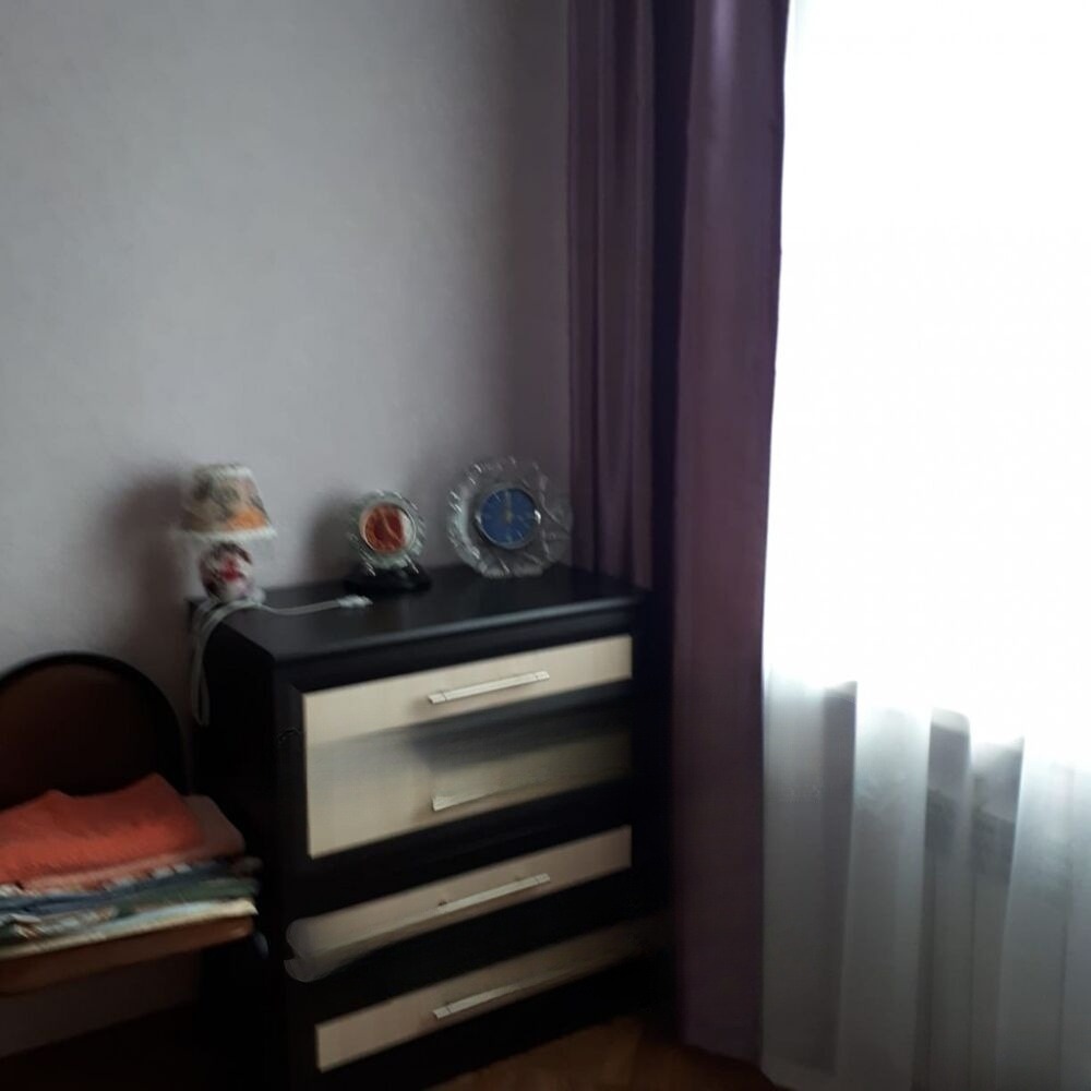 Сдам квартиру, 2 комнаты, 48 м², этаж: 4/4