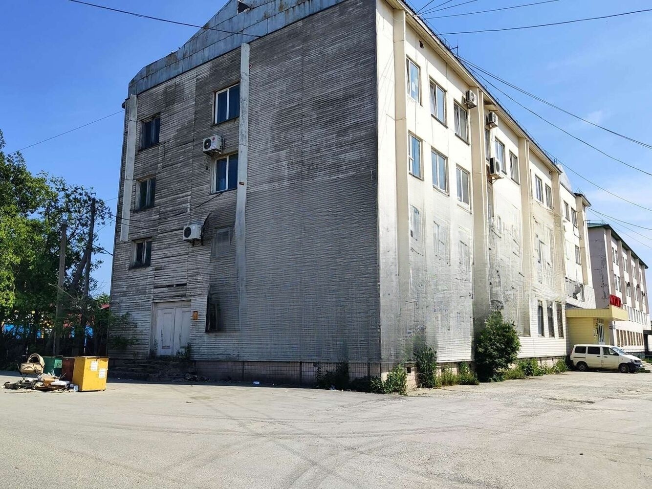 Продам офис, 35 м², этаж: 4/4