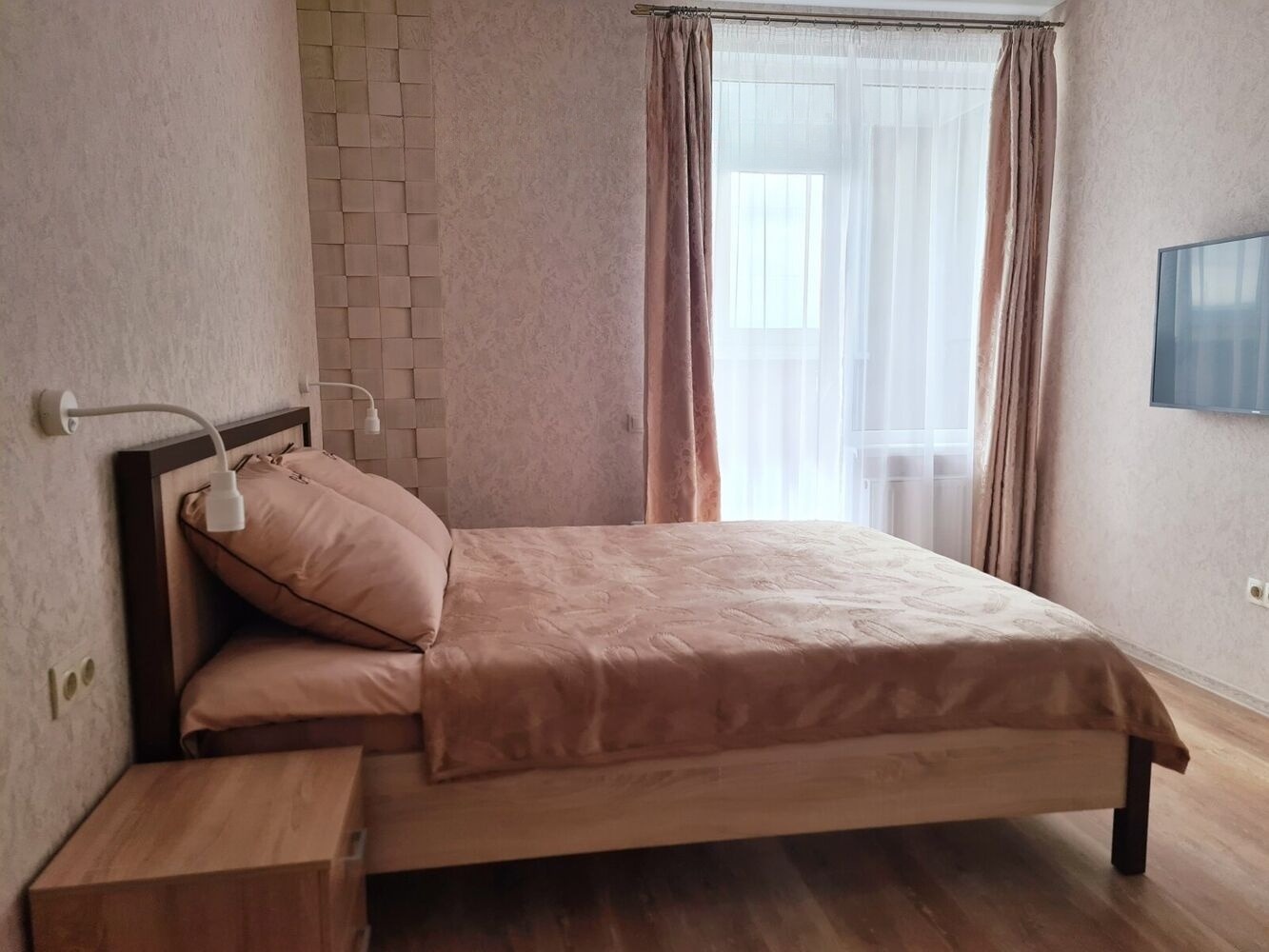 Сдам квартиру, 1 комната, новостройка, 42 м², этаж: 3/18