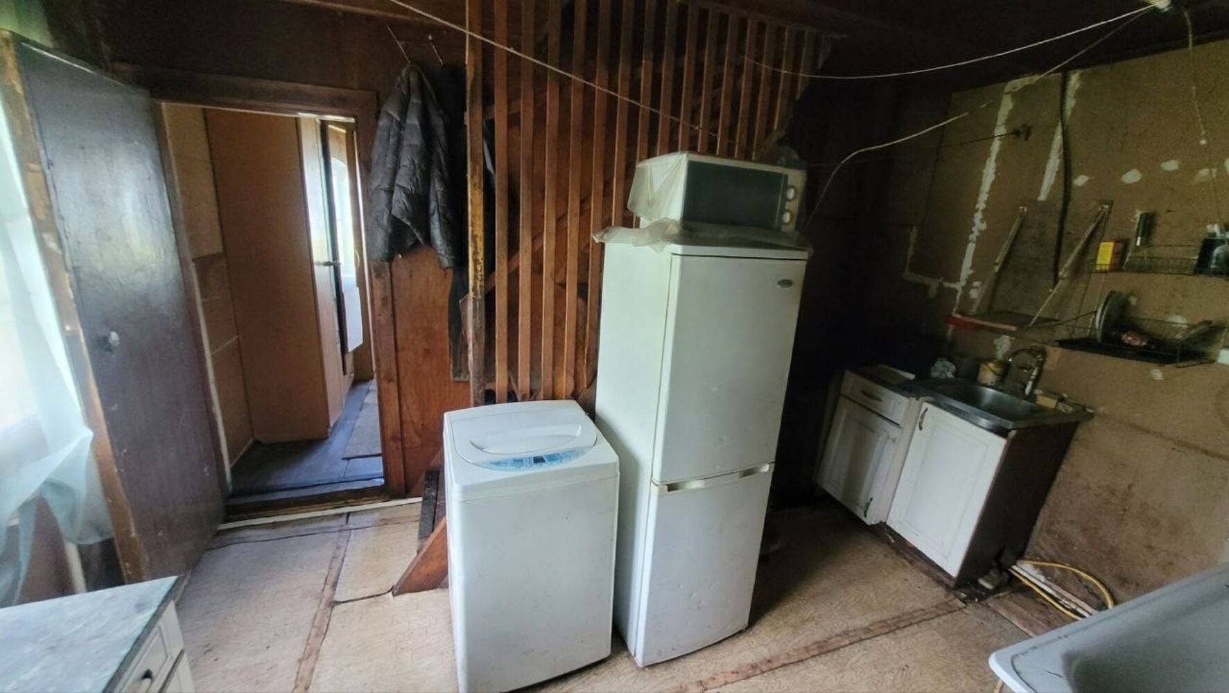 Продам дом, 2 комнаты, 44 м², этажей: 2, участок: 8,72 сотки в собственности