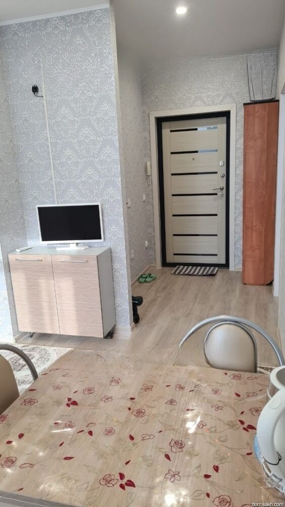 Сдам квартиру, 3 комнаты, 138 серия, 62 м², этаж: 3/5