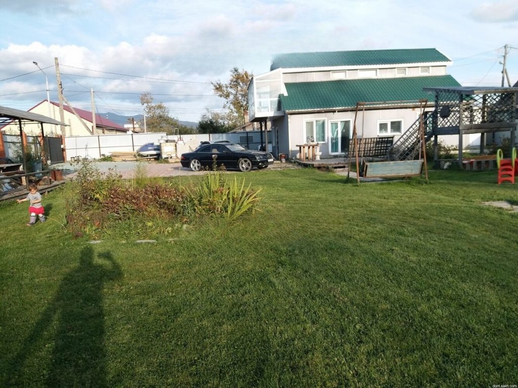 Продам дом, 7 комнат, 160 м², этажей: 2, участок: 15,3 сотки в собственности