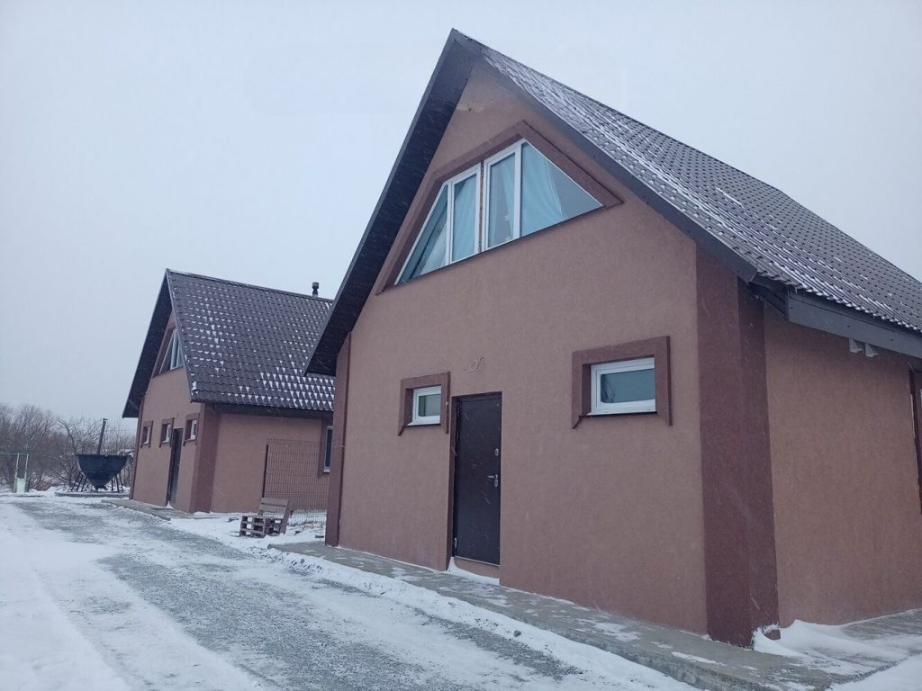 Продам дом, 3 комнаты, 100 м², этажей: 1, участок: 6,31 сотки в собственности