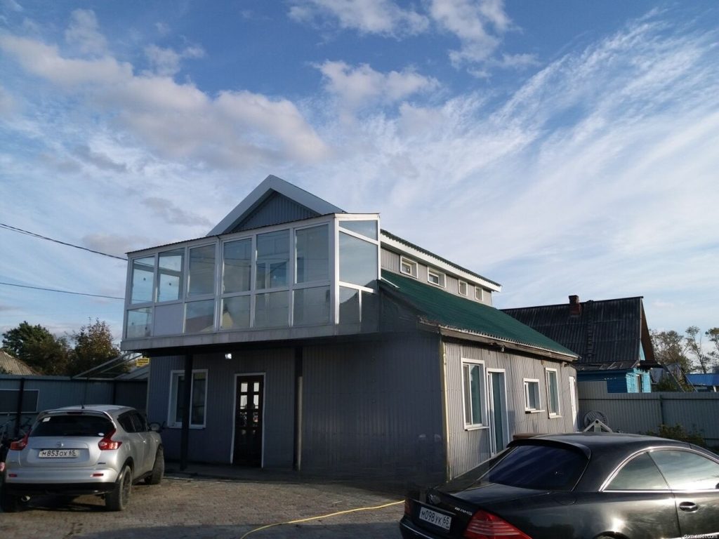 Продам дом, 7 комнат, 160 м², этажей: 2, участок: 15,3 сотки в собственности