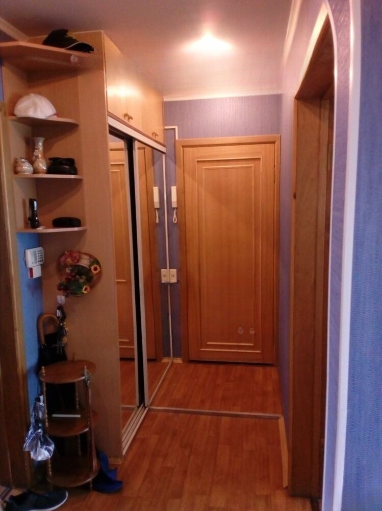 Сдам квартиру, 3 комнаты, 138 серия, 62 м², этаж: 3/5