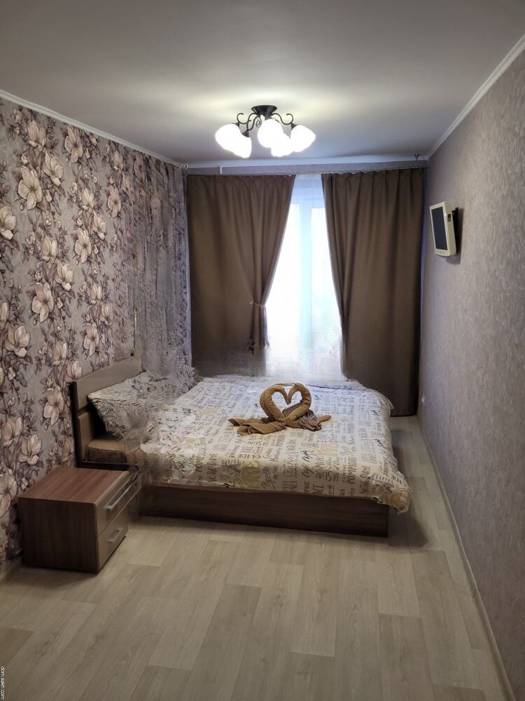 Сдам квартиру, 2 комнаты, 44 м², этаж: 4/5