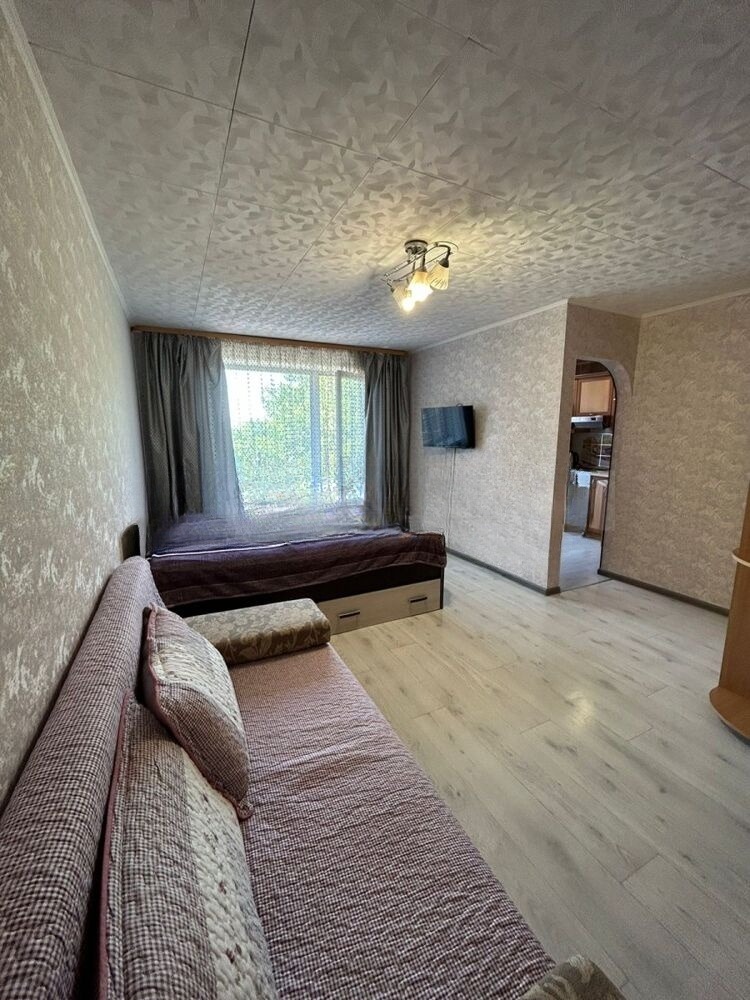 Сдам квартиру, 1 комната, 30 м², этаж: 1/9