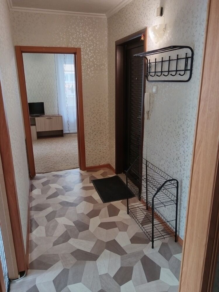 Сдам квартиру, 2 комнаты, 138 серия, 56 м², этаж: 2/5