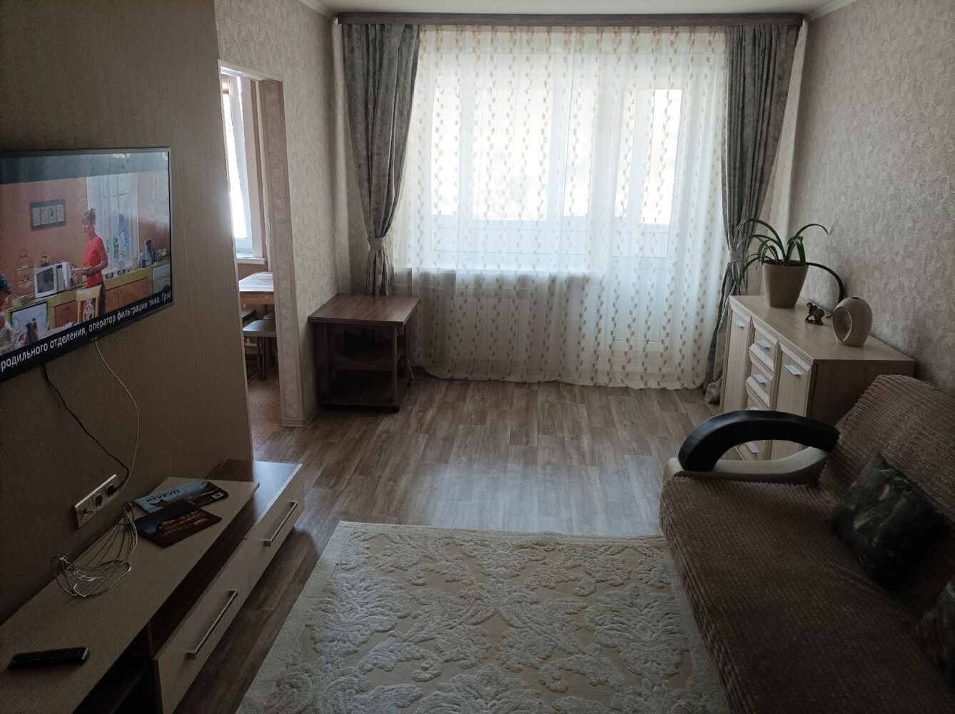 Сдам квартиру, 2 комнаты, брежневка, 60 м², этаж: 2/5