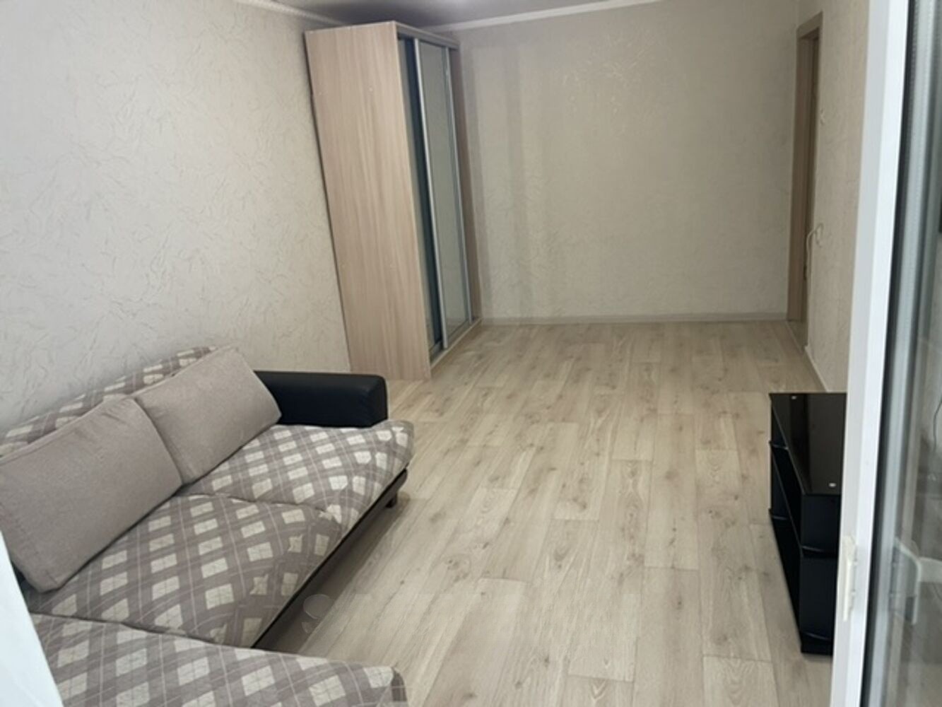 Сдам квартиру, 1 комната, новостройка, 40 м², этаж: 5/9