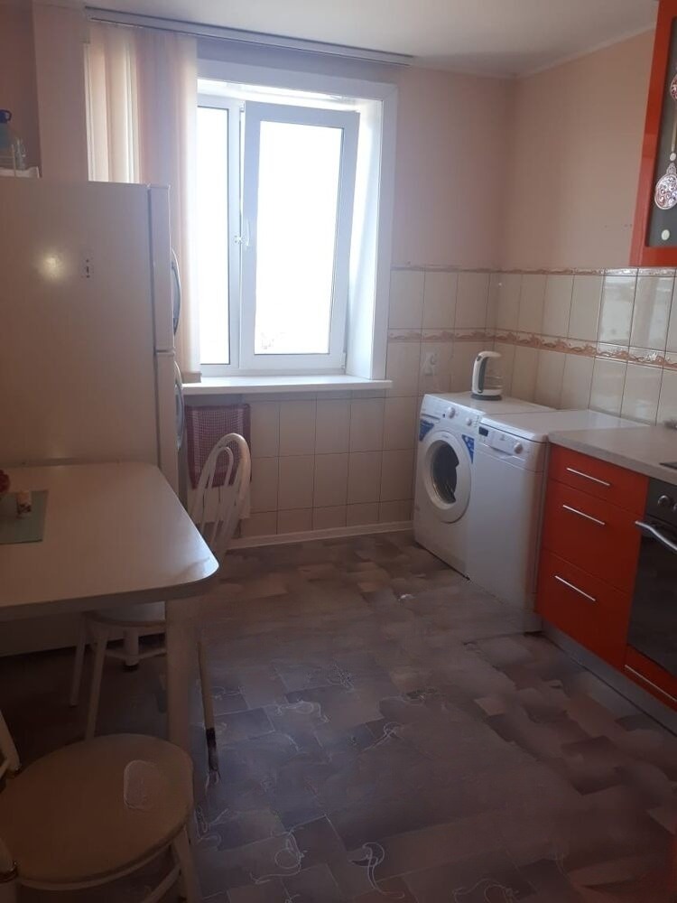 Сдам квартиру, 1 комната, индивидуальная, 48 м², этаж: 2/9