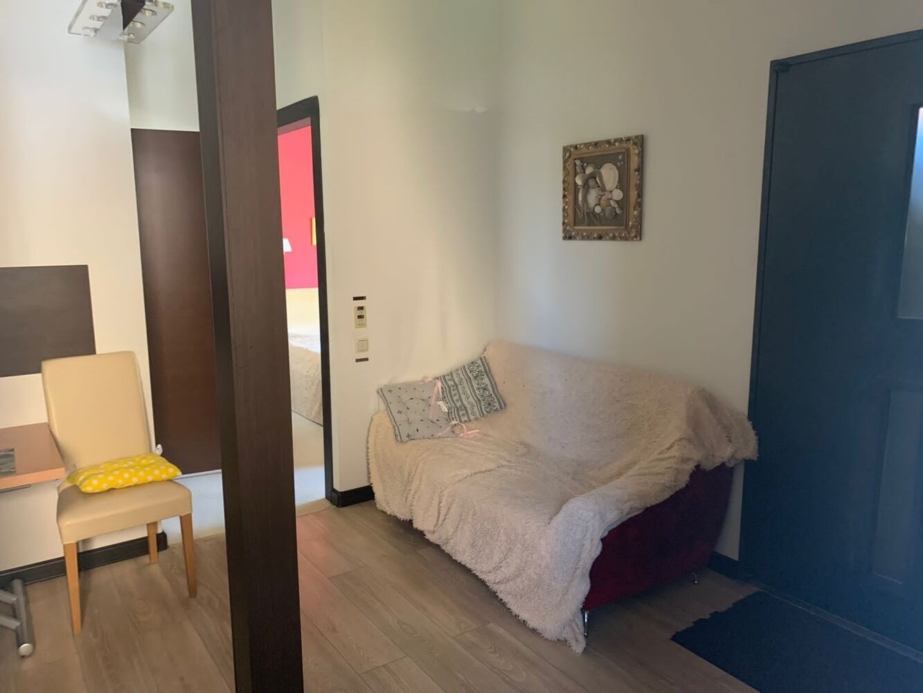 Сдам квартиру, 2 комнаты, 30 м², этаж: 1/2