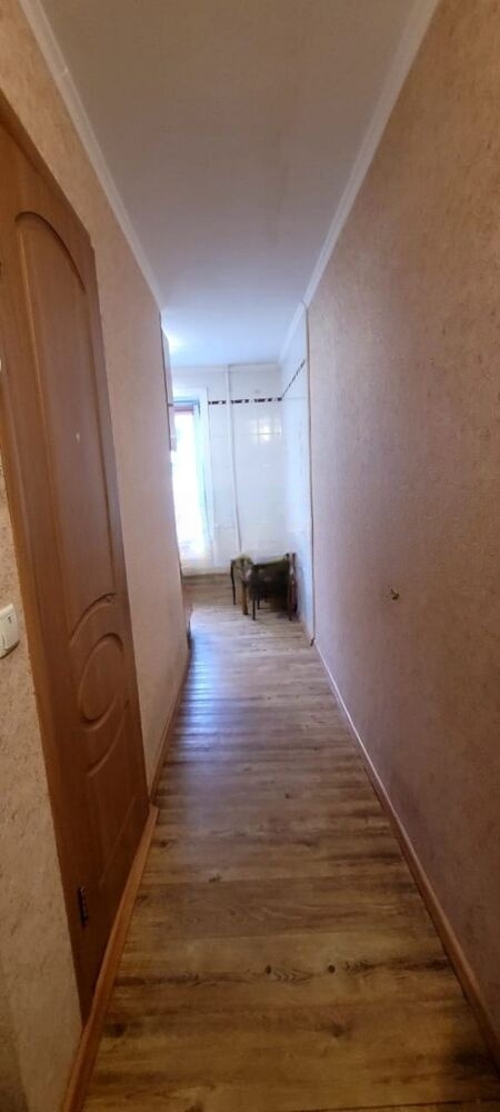 Сдам квартиру, 3 комнаты, брежневка, 57 м², этаж: 3/5