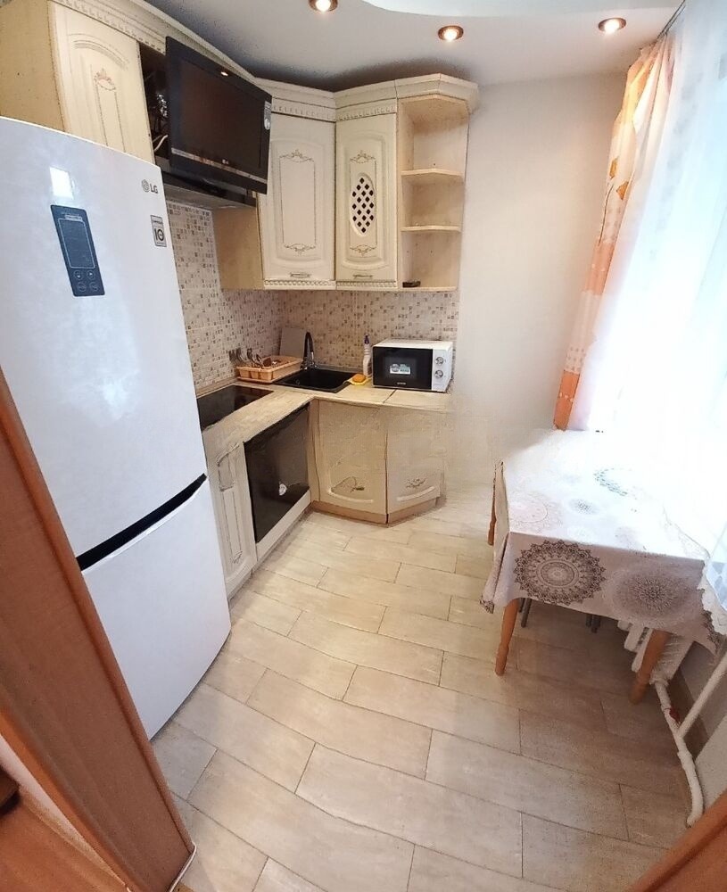 Сдам квартиру, 1 комната, брежневка, 30 м², этаж: 1/5