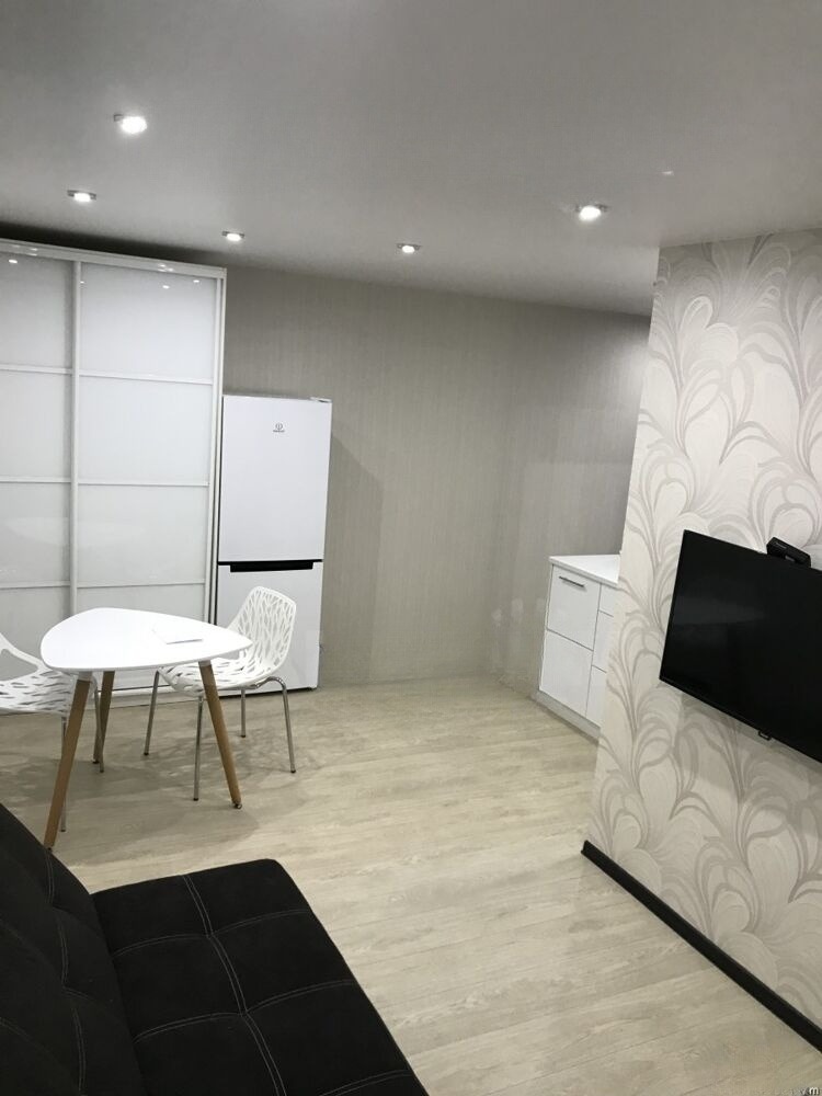 Сдам квартиру, 1 комната, 30 м², этаж: 4/5