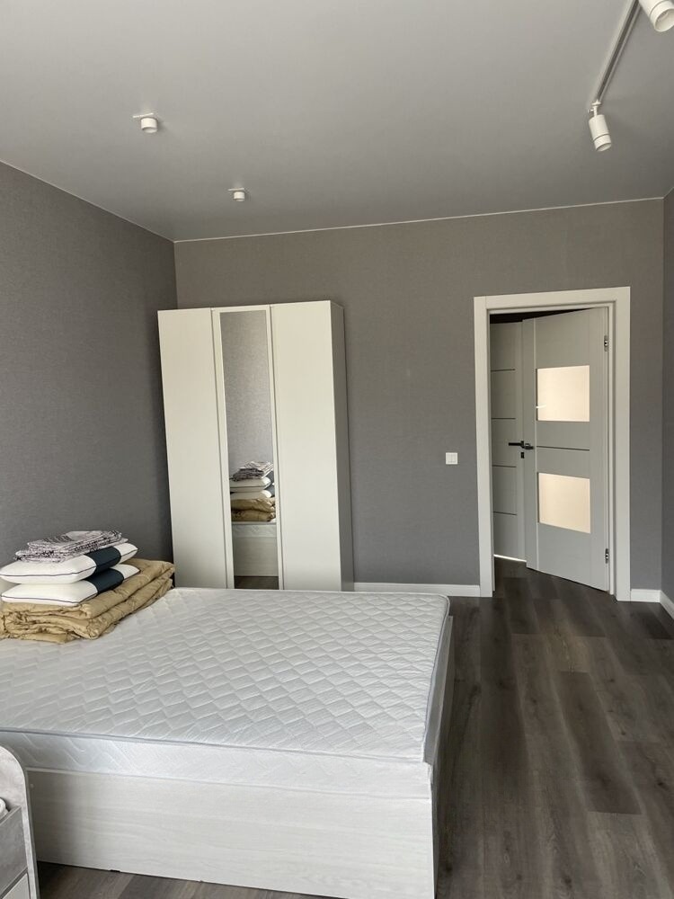 Сдам квартиру, 2 комнаты, 71 м², этаж: 6/14