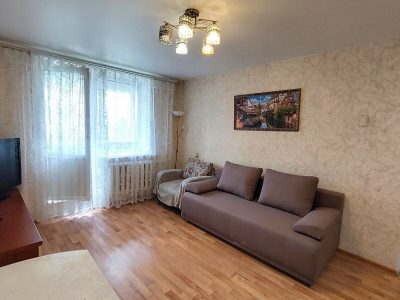 Сдам квартиру, 2 комнаты, 102 серия, 54 м², этаж: 4/5