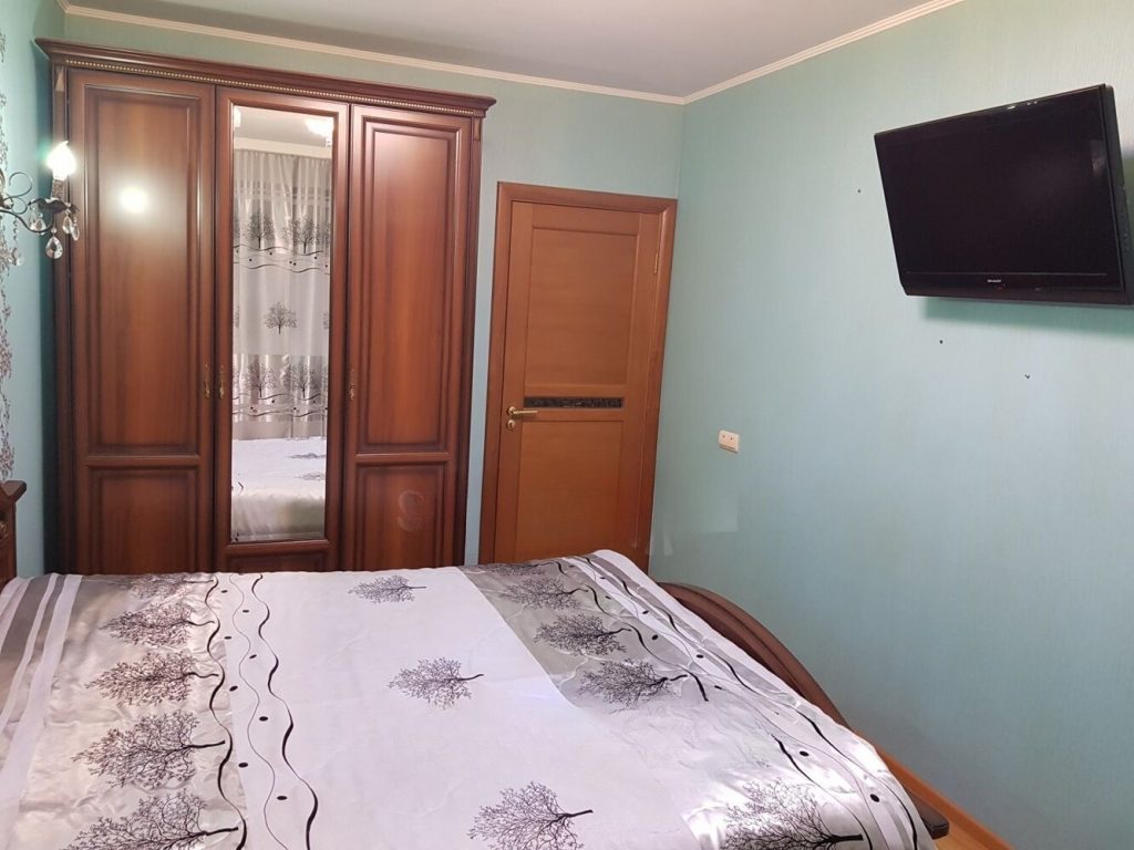 Сдам квартиру, 1 комната, индивидуальная, 42 м², этаж: 2/9