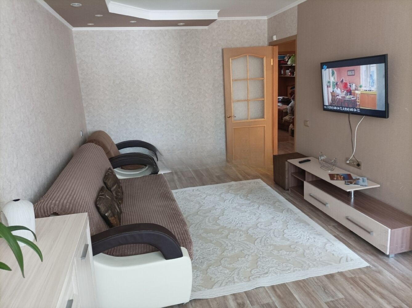 Сдам квартиру, 2 комнаты, брежневка, 60 м², этаж: 2/5