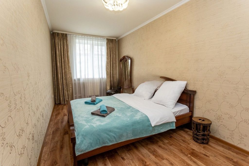 Сдам квартиру, 3 комнаты, 56 м², этаж: 4/5