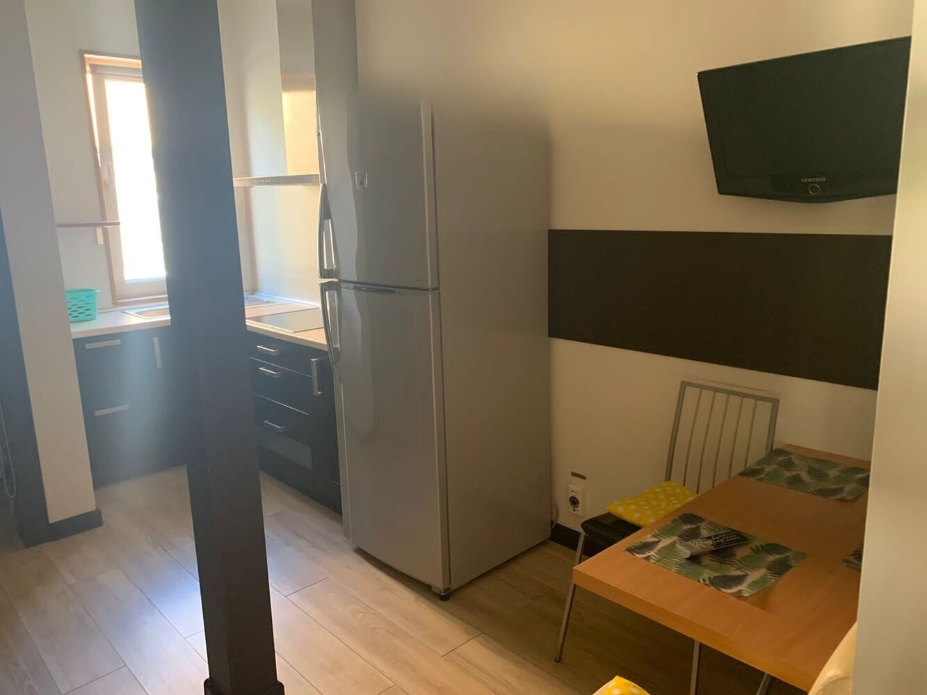 Сдам квартиру, 2 комнаты, 30 м², этаж: 1/2