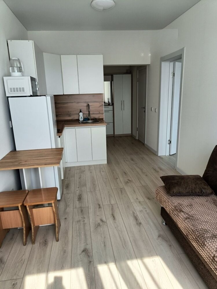 Сдам квартиру, 2 комнаты, новостройка, 37 м², этаж: 9/9