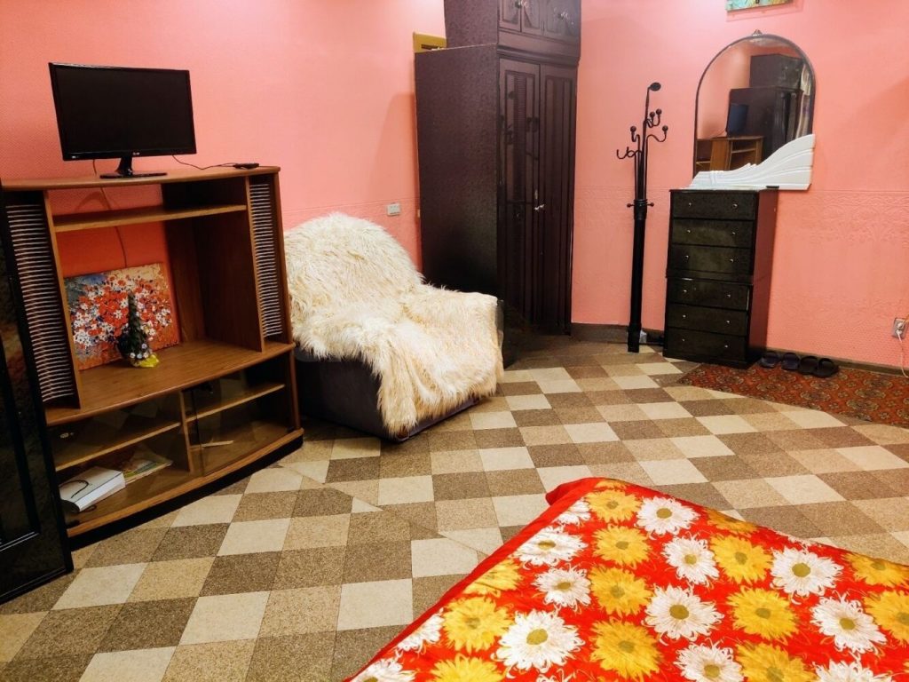 Сдам квартиру, 1 комната, 30 м², этаж: 1/2
