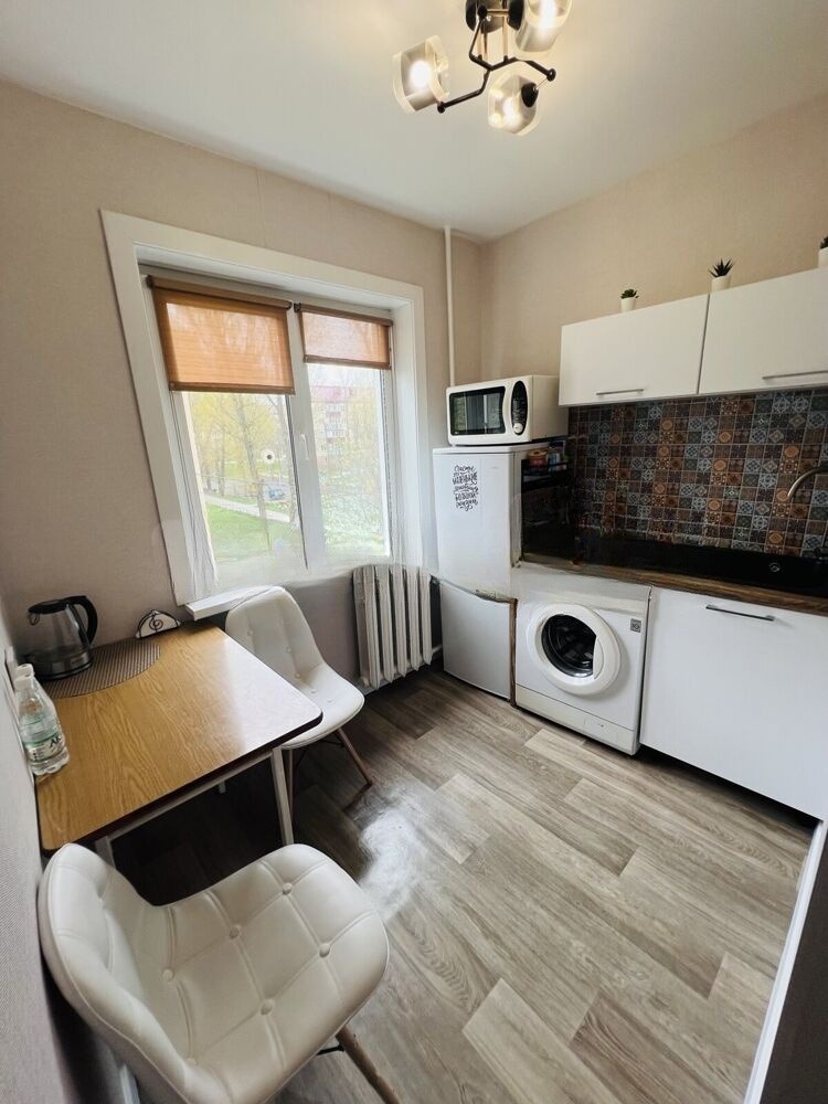 Сдам квартиру, 1 комната, брежневка, 30 м², этаж: 3/5