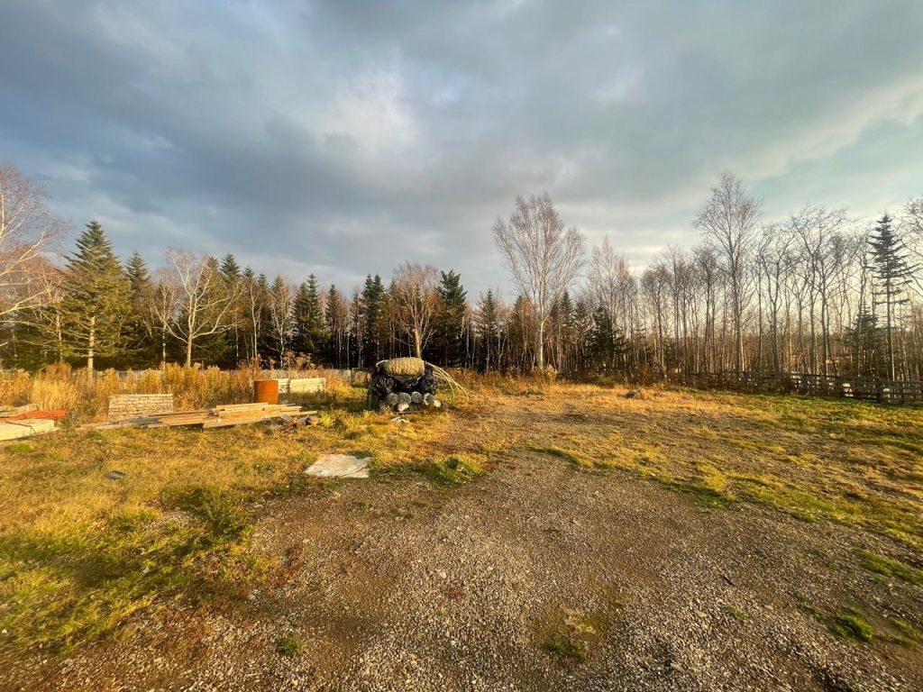 Продам дом с земельным участком