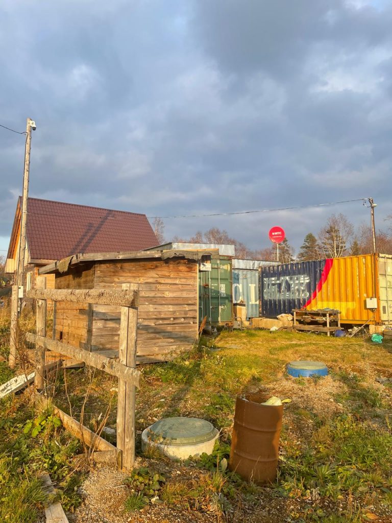 Продам дом с земельным участком