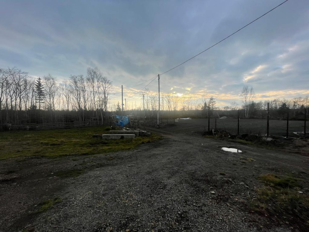 Продам дом с земельным участком