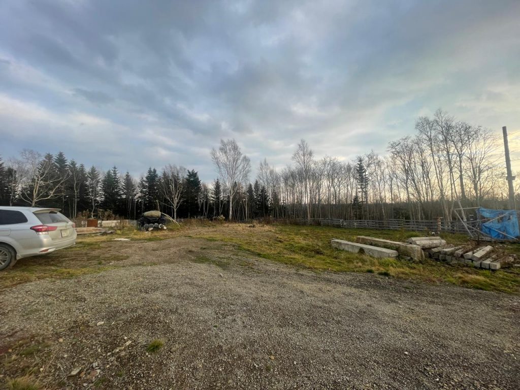 Продам дом с земельным участком