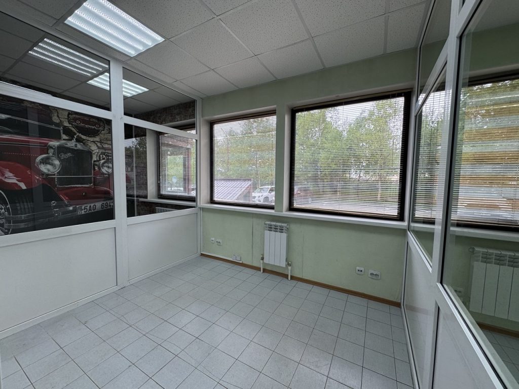 Просторное, солнечное помещение для успешного бизнеса!