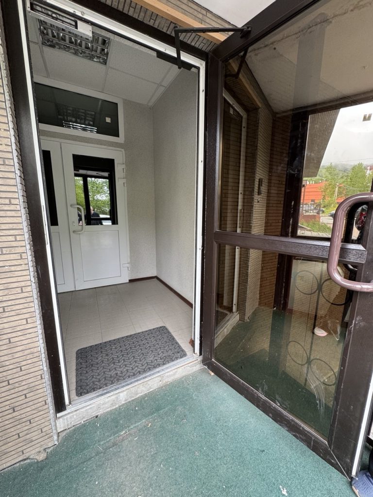 Просторное, солнечное помещение для успешного бизнеса!